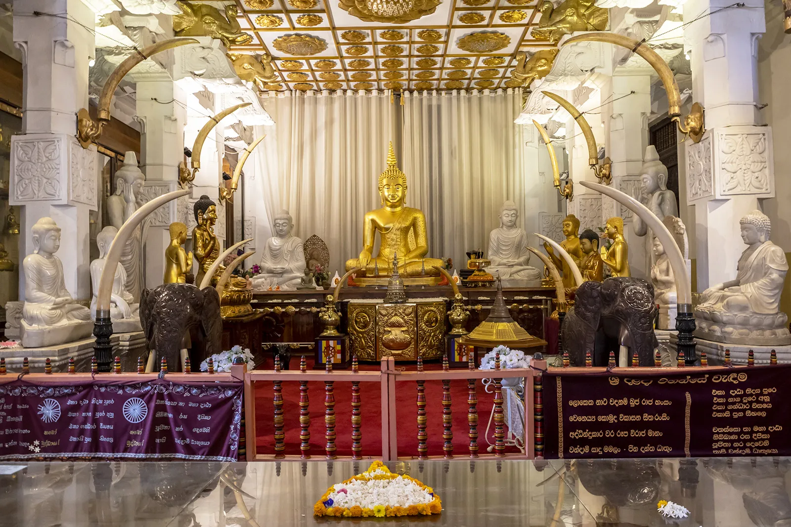 temple-of-the-tooth-buddha-kingdom-of-kandy-sri-lanka.jpg